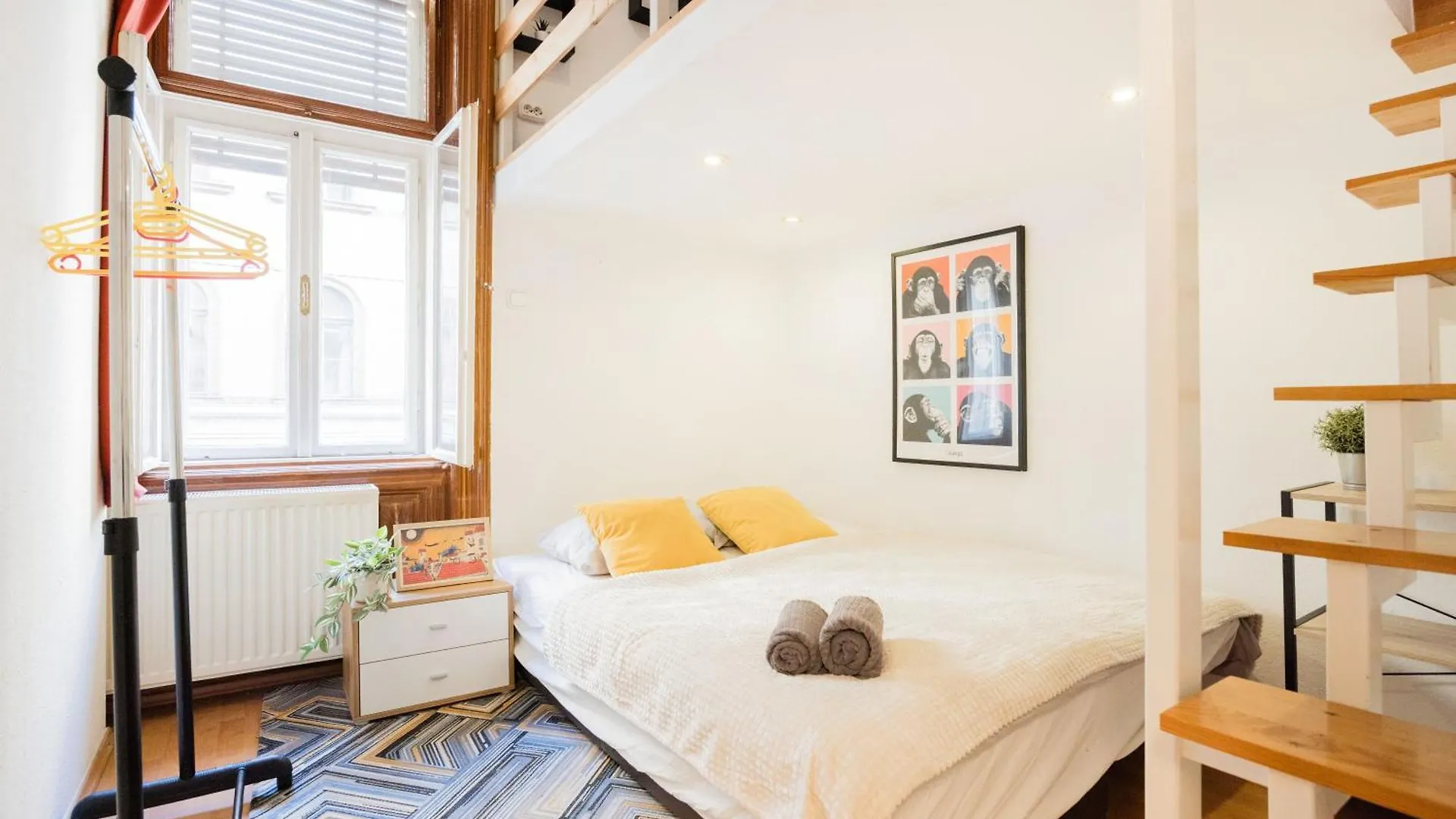 Makin' Memories-Best Location In Heart Of Budapest City Centre Apartment